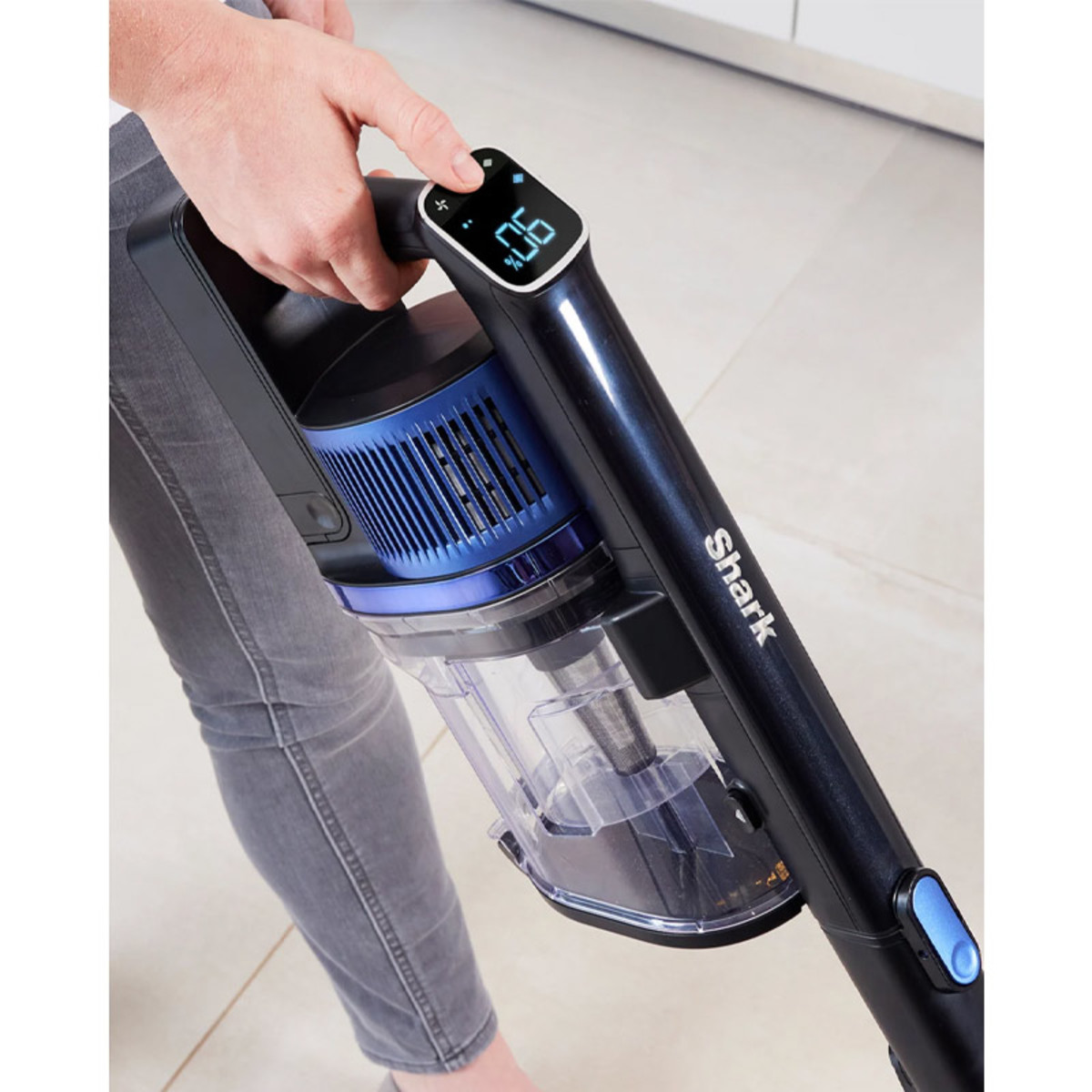 Shark IZ300UK Anti Hair Wrap Cordless Stick Vacuum Cleaner Best